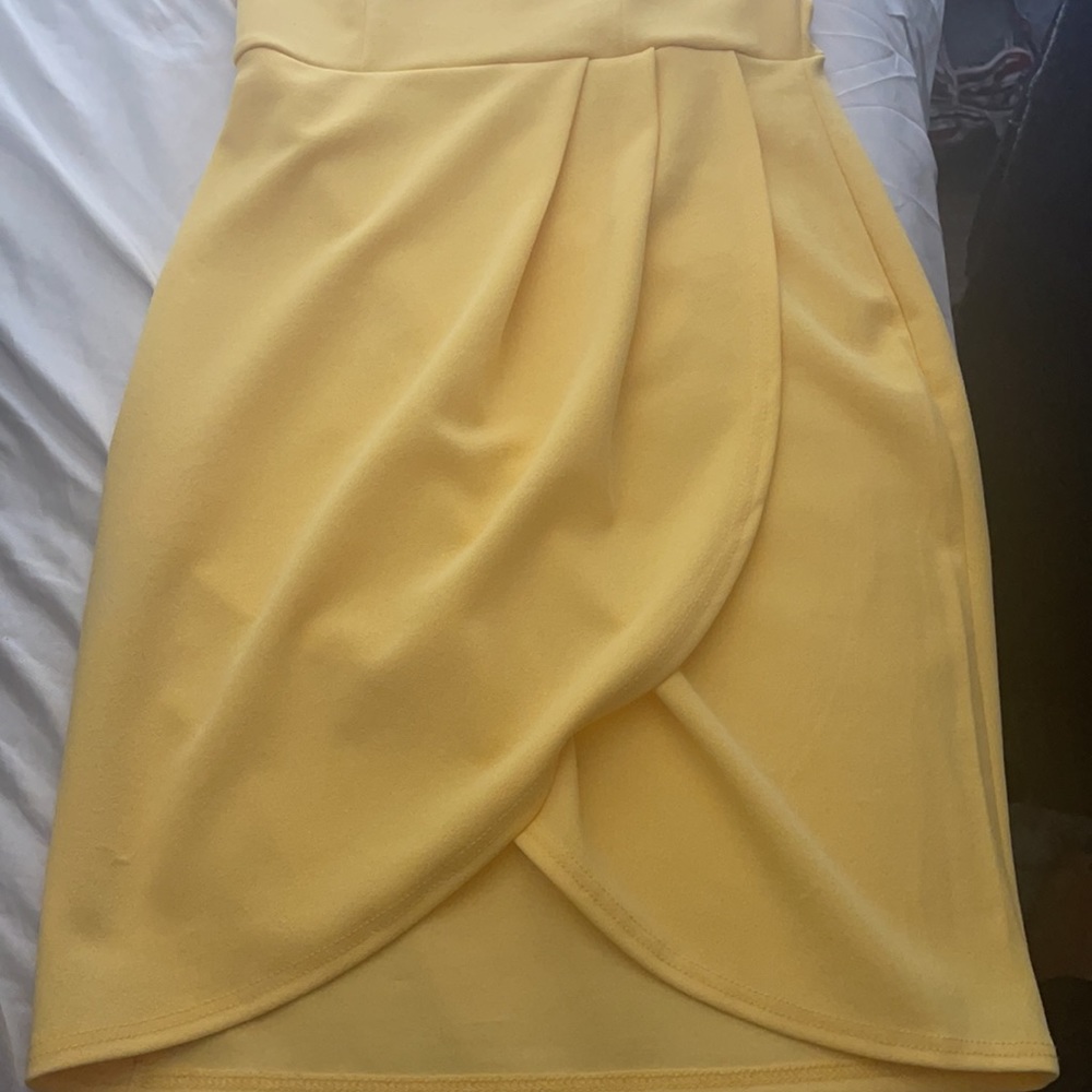 Dress - Picture 3 of 4